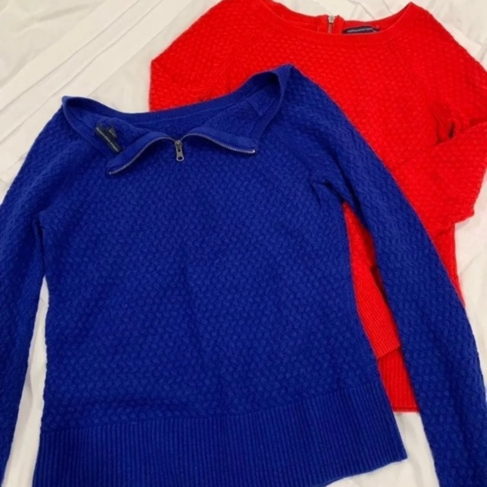 Bundle of two American Eagle Sweaters XS
